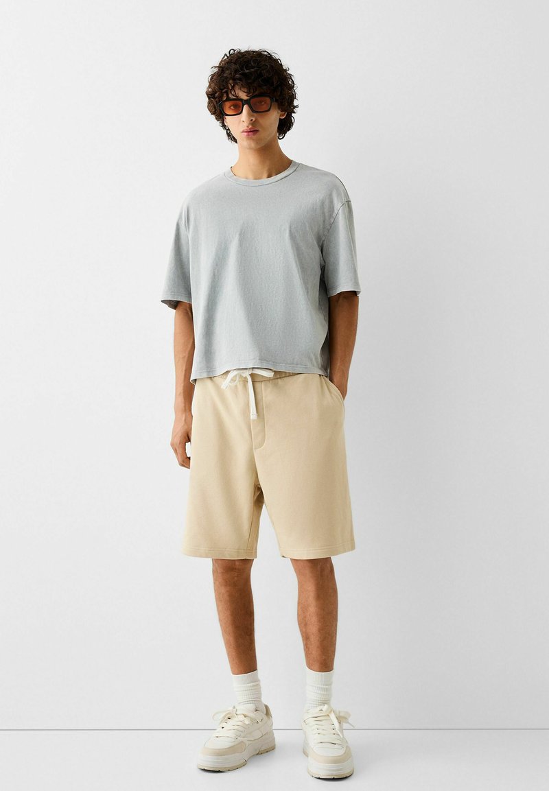 Bershka Shorts camel Bershka Shorts camel