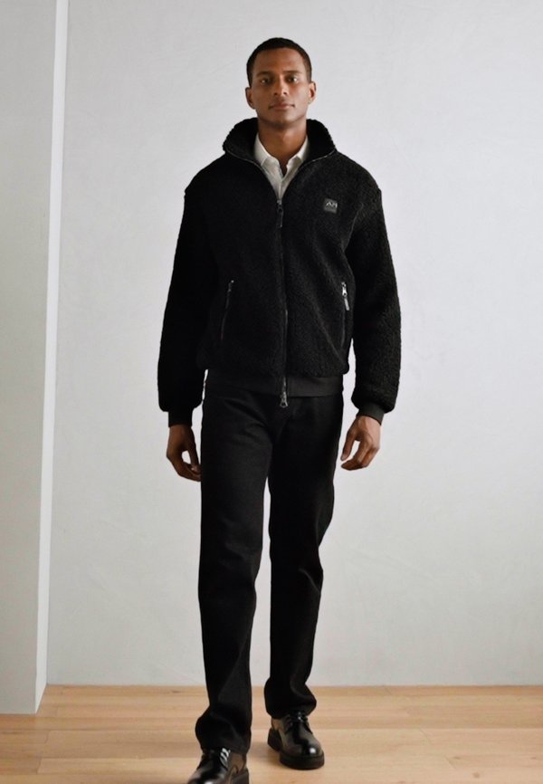 RELAXED FIT WITH METAL LOGO ON RUBBER PATCH - Fleece jacket2