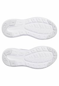 Semelles de chaussures de sport blanches en matériau en caoutchouc texturé. Présente un motif en grille pour l'adhérence et comprend un logo embossé et des accents.