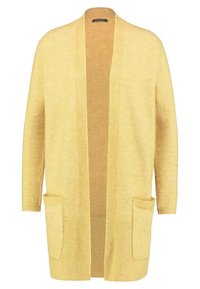 Cardigan lungo giallo realizzato in materiale morbido, con apertura frontale, due tasche anteriori e dettagli a costine sui polsini e sull'orlo.