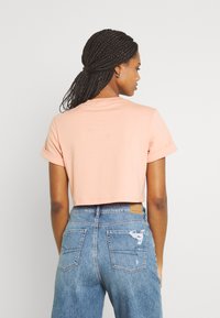 adidas Originals TEE - T-shirt con stampa - ambient blush