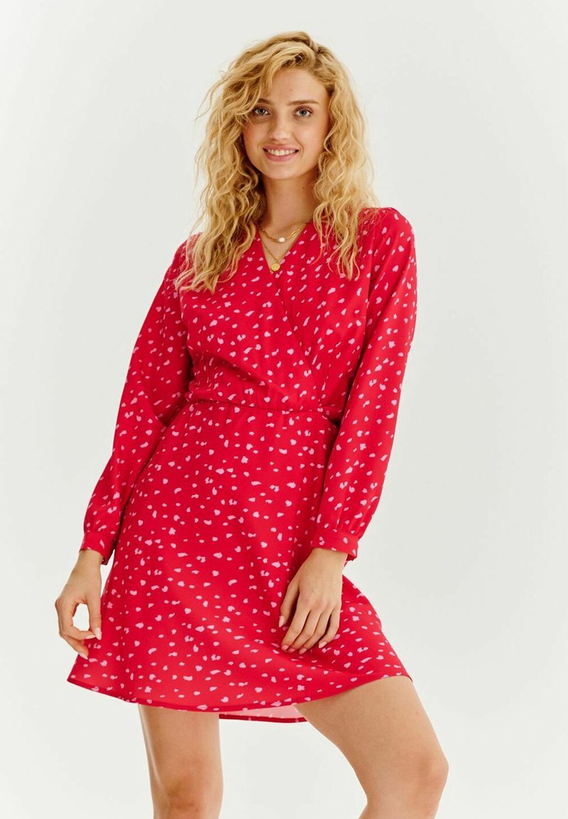 NAOKO STRAWBERRY czerwony