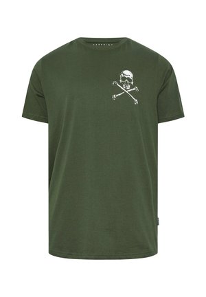 T-shirt a maniche corte verde oliva con una piccola grafica bianca di teschio e ossa incrociate sul petto sinistro.