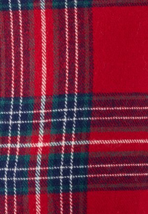 Tela de cuadros en rojo, verde y azul marino con una textura suave; presenta líneas blancas que se cruzan en un clásico patrón de check.