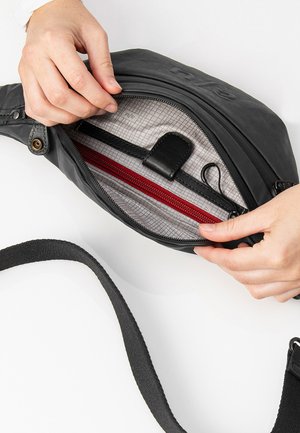 Aunts & Uncles, AUNTS & UNCLES GÜRTELTASCHE ICHIKAWA - Bum bag - volcanic ash