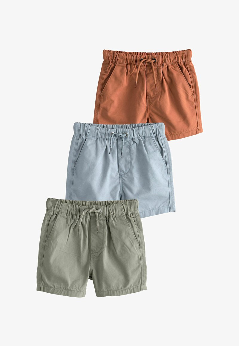 Drei Shorts: terrakotta, hellblau und olivgrün. Jede hat einen elastischen Bund, eine Kordel und Eingrifftaschen. Lässiges Design.