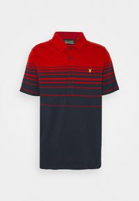 Polo a righe rosse e blu con colletto, maniche corte, pattina con bottoni e un piccolo logo giallo sul lato sinistro del petto. Materiale in cotone.