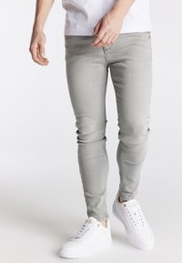 SIKSILK Vaqueros pitillo - grey