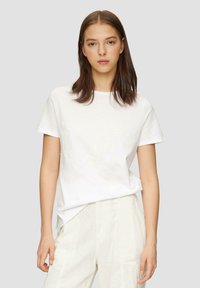 Unausgewählt, weiß