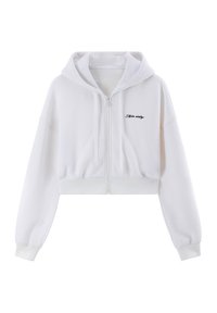 Sudadera blanca corta con cremallera fabricada en un tejido suave, que presenta una cremallera frontal, una gran capucha y el texto bordado "Miss sixty" en el lado izquierdo.