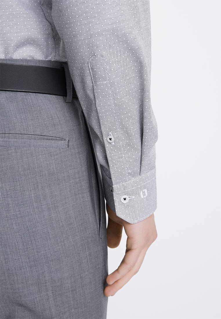OLYMP OLYMP NO.6 SUPER SLIM FIT Skjorte grey Zalando.no OLYMP OLYMP NO.6 SUPER SLIM FIT Skjorte grey Zalando.no