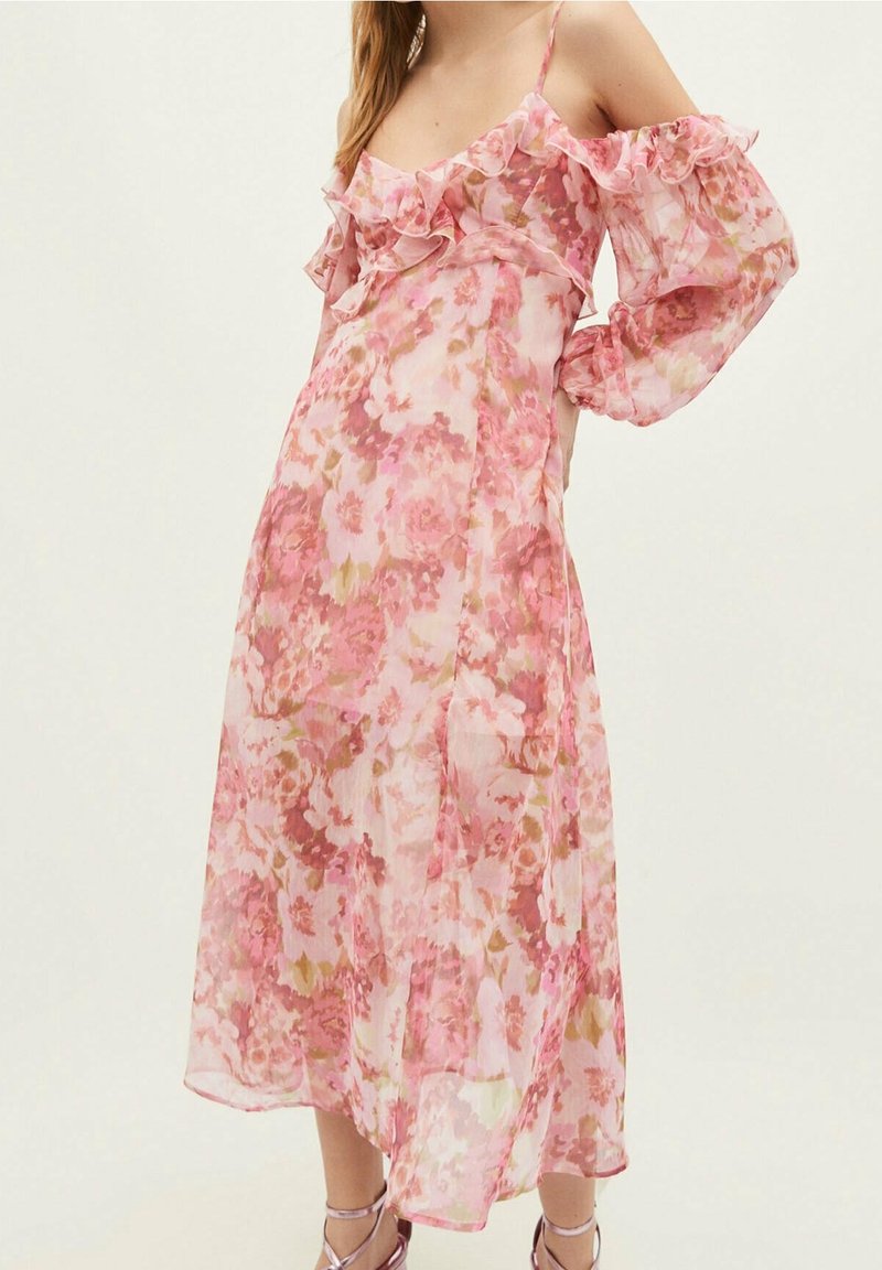 Stradivarius Robe de jour - pink