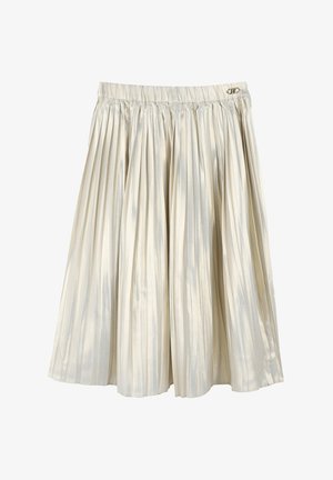 Plooirok in lichtbeige satijn, met een elastische tailleband en een klein metalen logo accenta aan de zijkant. Gladde textuur met verticale lijnen.