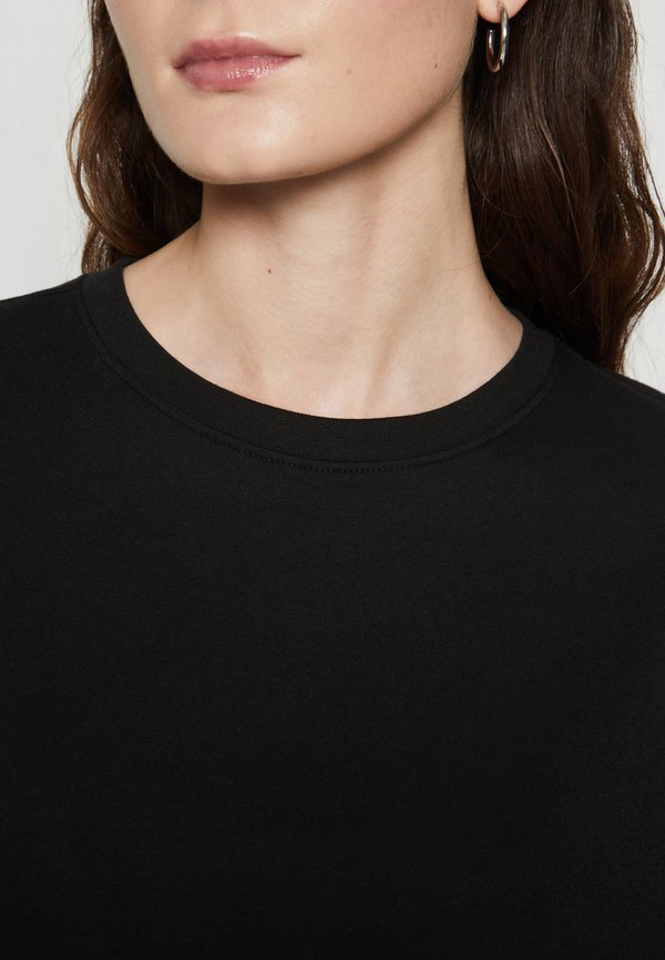 SKYLAR SS OVERSIZED NOOS - Basic T-shirt2