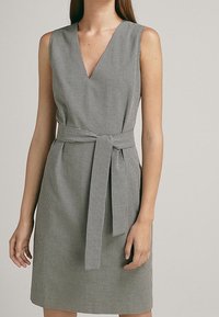 Massimo Dutti Vapaa-ajan mekko - grey