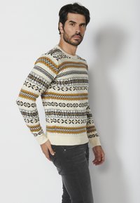 Koroshi Sweter