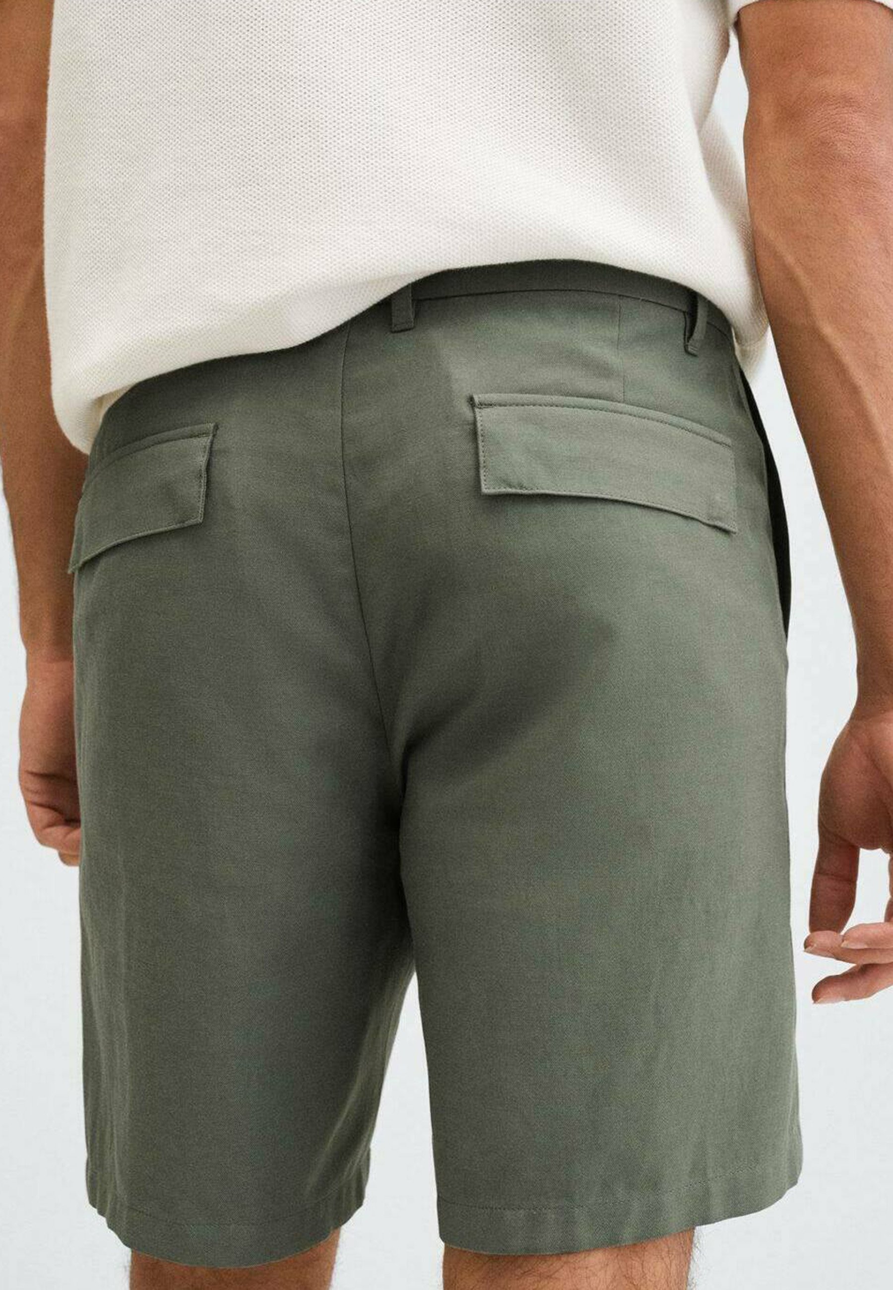 Mango MUNDO - Shorts - kaki/khaki 