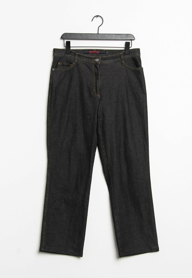 Jeans gris oscuro con corte recto, que cuentan con un cierre de botón y cremallera, bolsillos frontales y detalles de costura sutil a lo largo de las costuras.