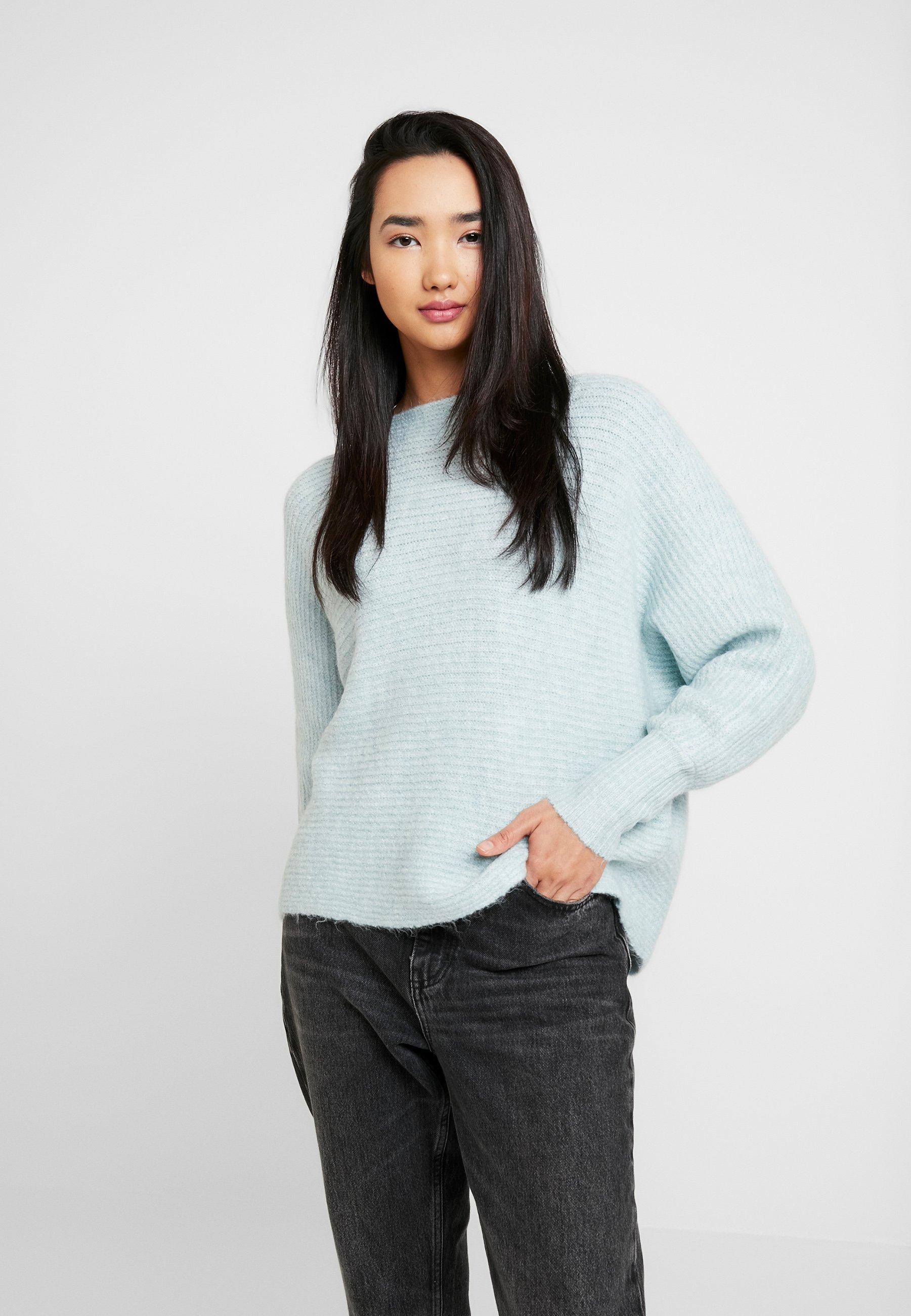 cloud dancer sweater