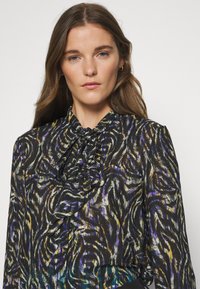 Patrizia Pepe CAMICIA - Chemisier - dark multicolor