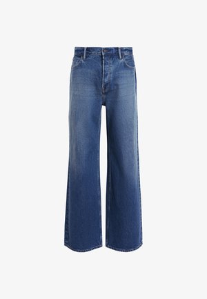 High-waisted wide-leg jeans in medium blue denim, featuring a classic five-pocket design, light fading, and frayed hem details.
