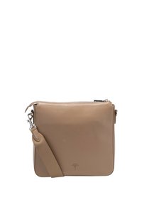 Beige läder crossbody-väska med dragkedjestängning, justerbar tygrem, slät yta och präglad logotypdetalj på framsidan.