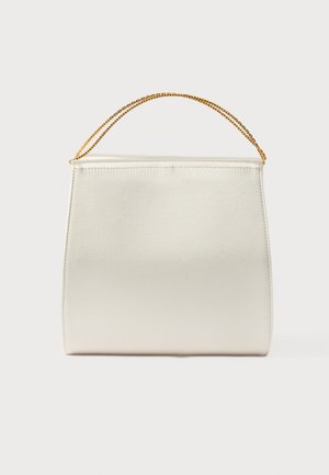 Gestructureerde handtas met satijnen afwerking, crèmekleurig, met een schouderriem van ketting. Kenmerkt zich door een vlakke, gladde textuur en nette naden.