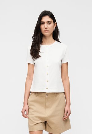 BUTTON SLIM TEE - T-shirt print - ecru