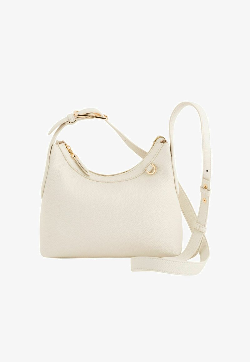 Bolso de hombro de cuero crema con correa ajustable, hebilla dorada y cierre de cremallera, presentado sobre un fondo blanco.