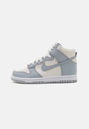 Nike Sportswear, DUNK HIGH - Zapatillas altas - phantom/wolf grey/white