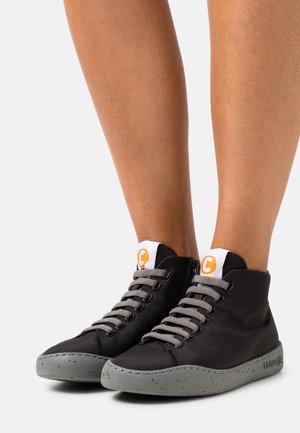 PEU TOURING - Sneakers hoog - black