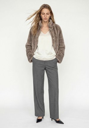 Mos Mosh, MMHILDA FAUX FUR JACKET - Зимно яке - gray sand