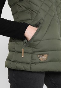 Icepeak Weste - olive