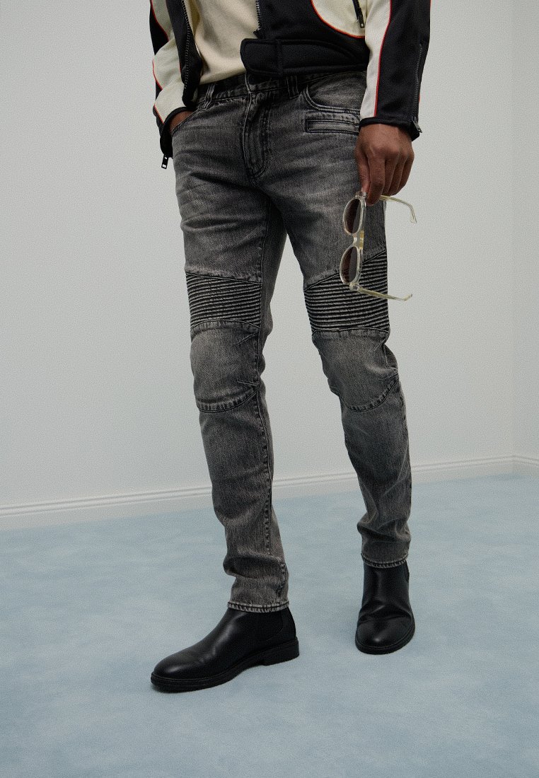 Armani Exchange Slim fit jeans donkergrijs Armani Exchange Slim fit jeans donkergrijs