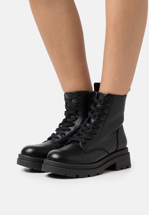 HUDSYN - Platform ankle boots - black