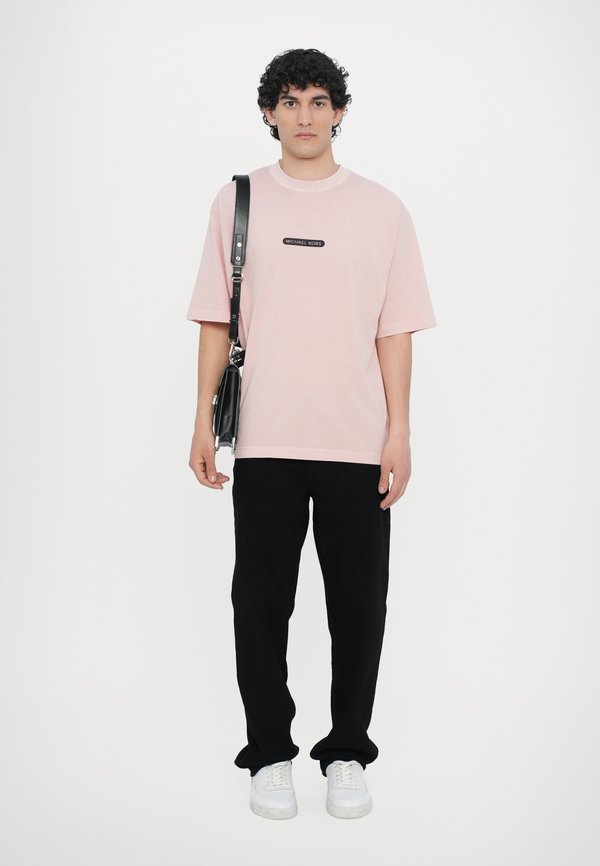 GARMENT DYE LOOGO TEE - Print T-shirt - rosewater4