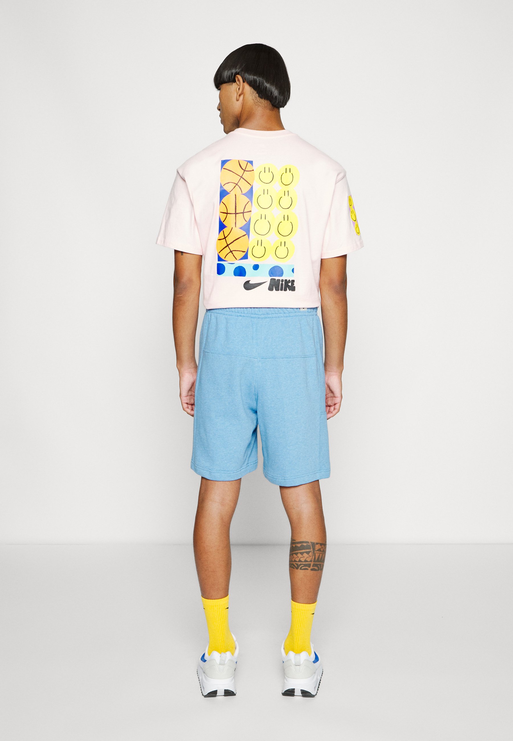 Nike Sportswear REVIVAL - Shorts 