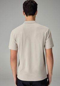 Next Polokošeľa - neutral
