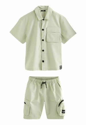 SHORT SLEEVES UTILITY AND SET - REGULAR FIT - Cargobyxor - neutral