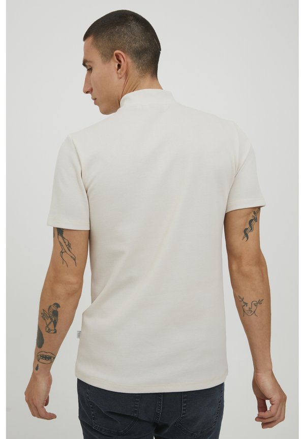 CFTHEIS - Basic T-shirt - light sand2