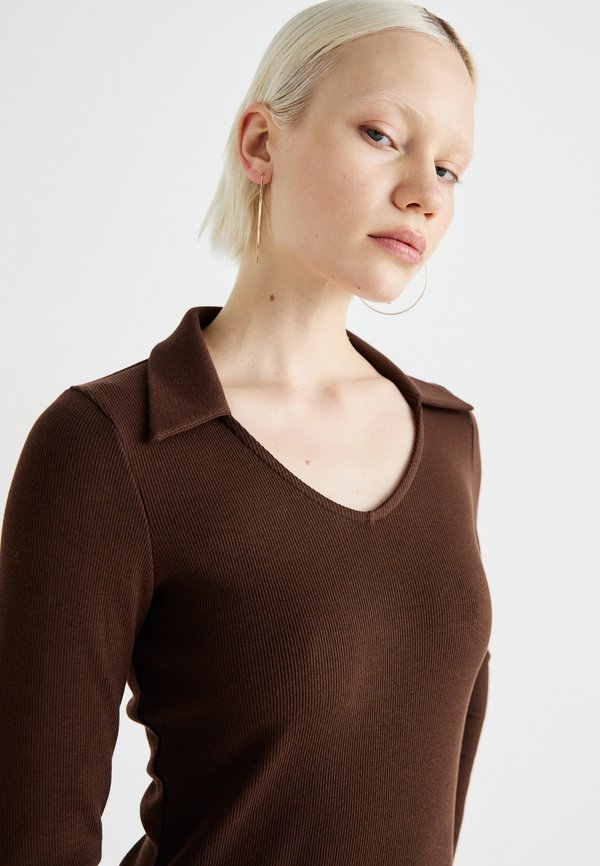 PCNIKITA VNECK  - Long sleeved top - chicory coffee3