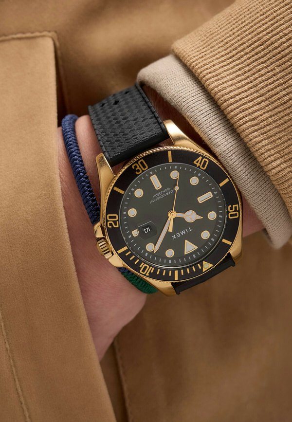 QUARTZ ANALOG HARBORSIDE COAST - Uhr