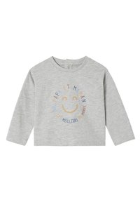 Grauer Langarm-Pullover mit einem runden Smiley-Gesicht-Graphic und Text in Blau, Orange und Gelb. Weiches, aus Baumwolle gefertigtes Material mit lockerer Passform.