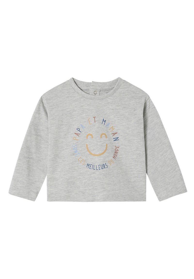Grauer Langarm-Pullover mit einem runden Smiley-Gesicht-Graphic und Text in Blau, Orange und Gelb. Weiches, aus Baumwolle gefertigtes Material mit lockerer Passform.