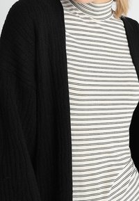 Selected Femme Tall Kardigan