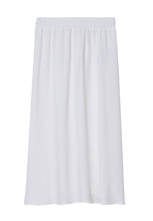 Jupe blanche, arrivant au genou, avec une taille élastique. Fabriquée en tissu léger, elle présente une texture lisse sans motifs ni accents visibles.