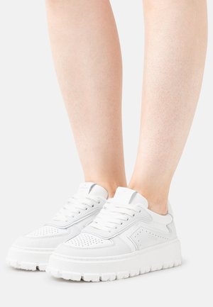 CPH332 - Sneakers laag - white