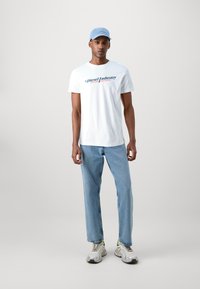 Diesel T-DIEGOR-Q1 - T-shirt print - white