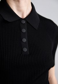 Theory Poloshirt - black