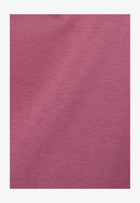 Niet geselecteerd, plum